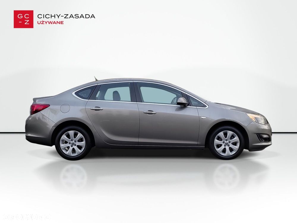 Opel Astra 1.4 T Business EU6 - 6