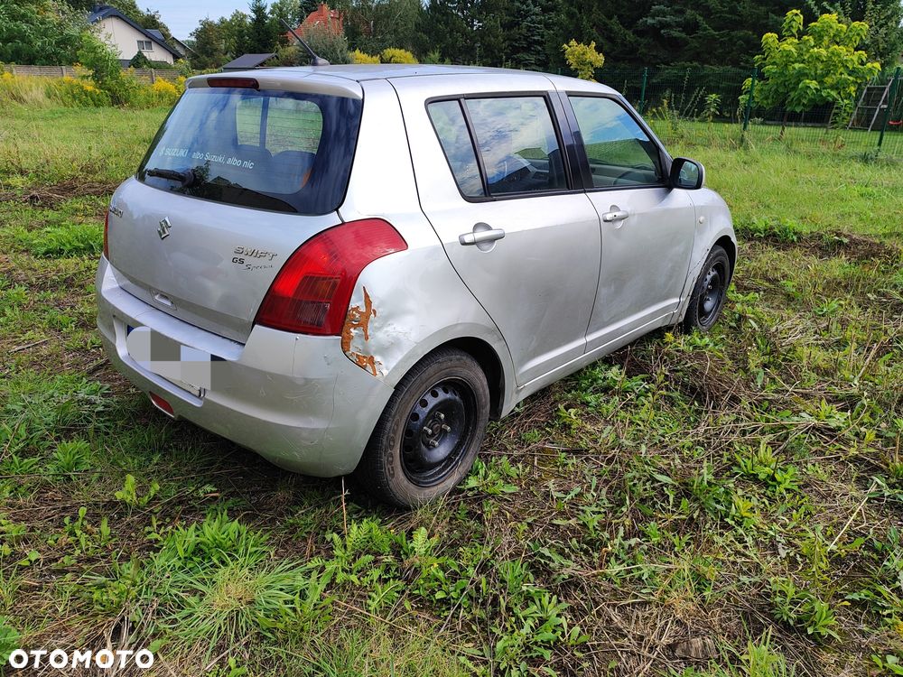 Suzuki Swift - 7