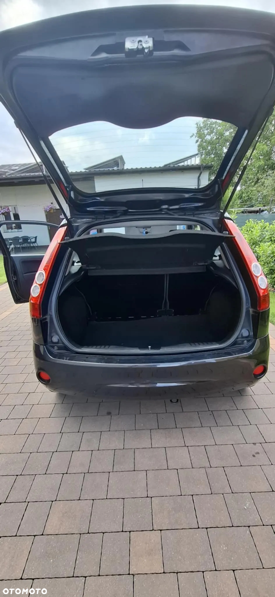 Ford Fiesta 1.3 Ambiente - 4