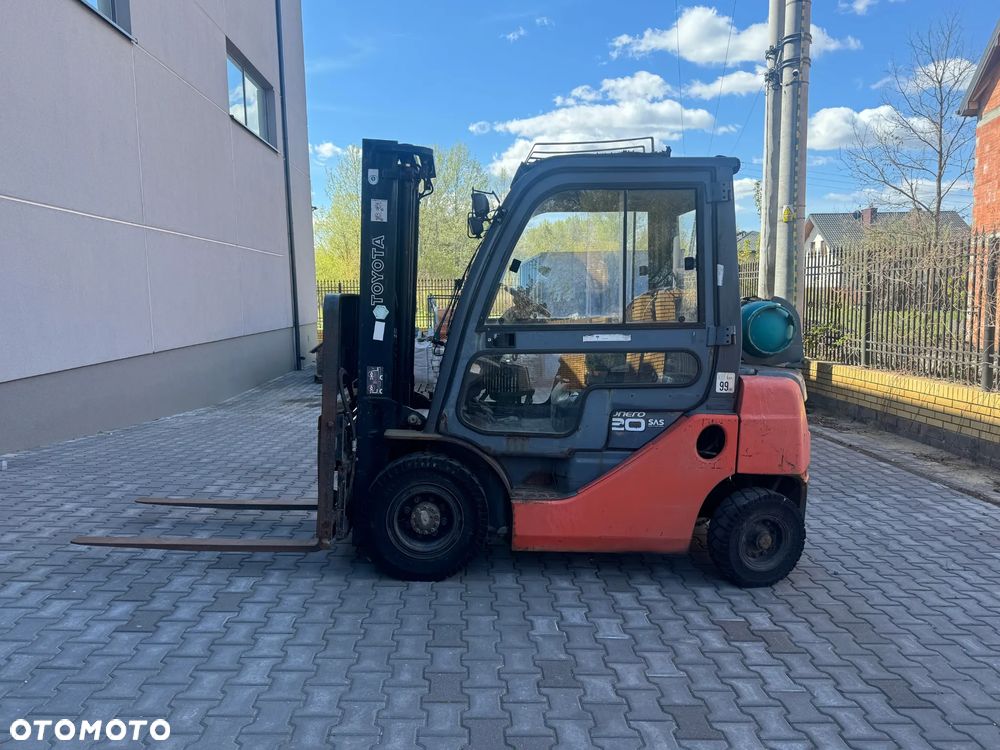 Toyota 02-8FGF20 - 2