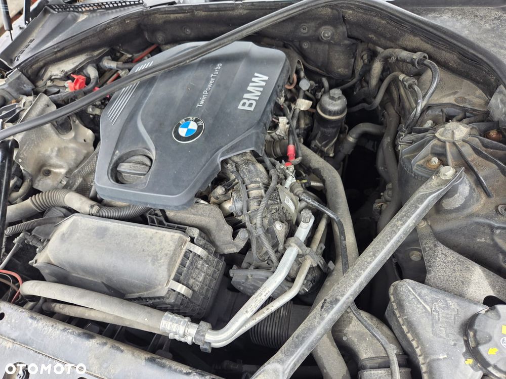 BMW Seria 5 520d xDrive Luxury Line - 4