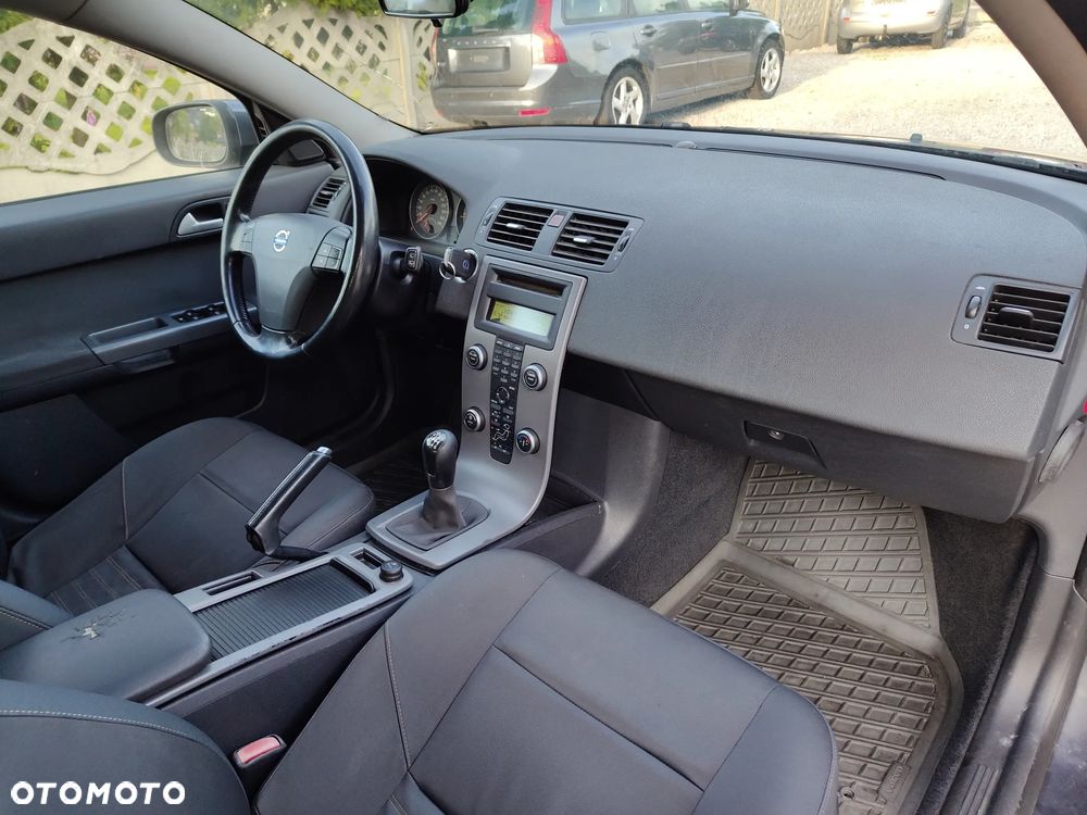 Volvo V50 - 11