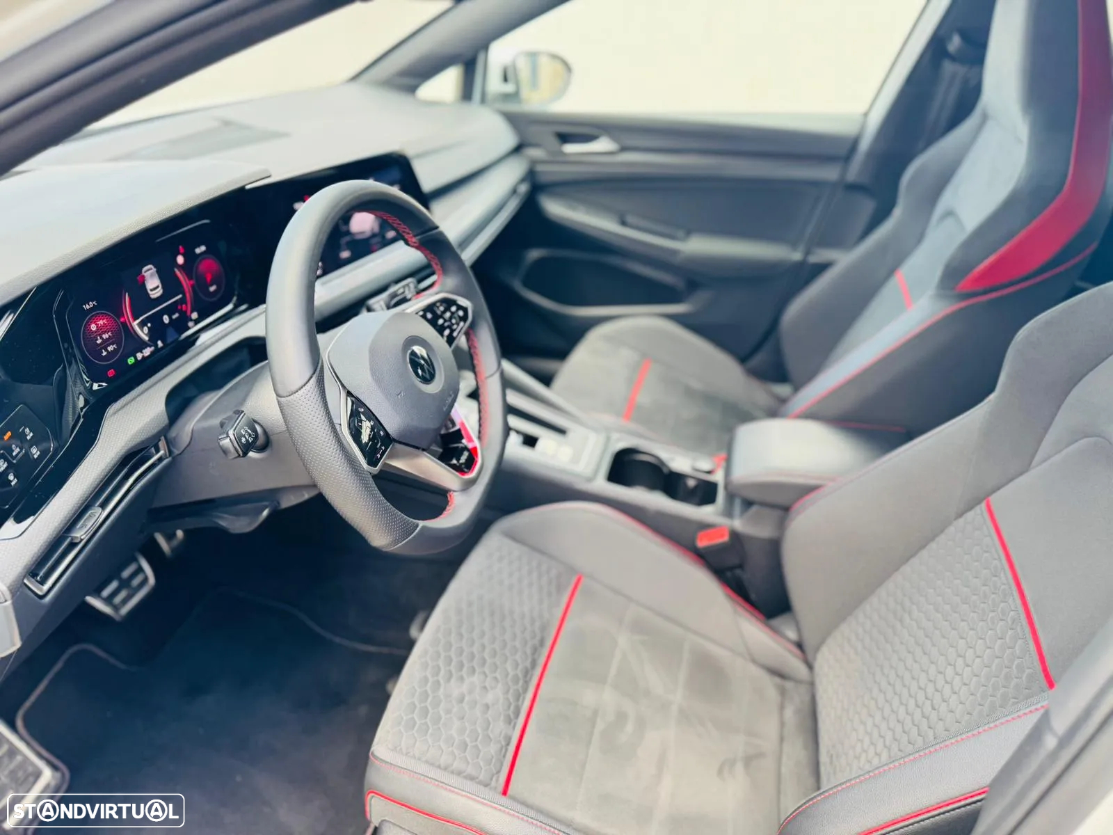 VW Golf 2.0 TSI GTI Clubsport DSG - 18