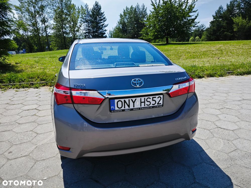Toyota Corolla 1.6 Active - 5