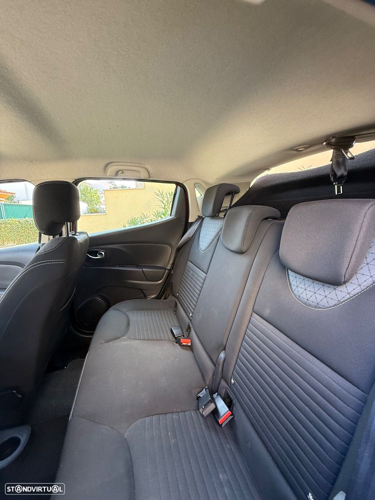 Renault Clio 1.5 dCi Dynamique S - 11