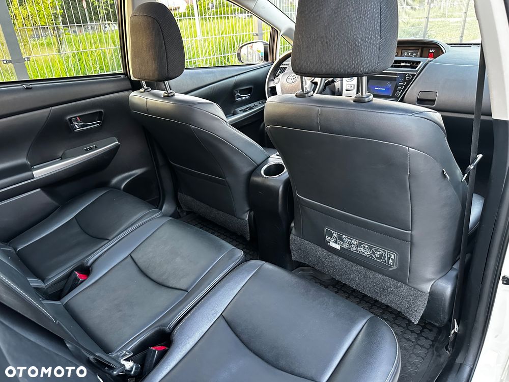 Toyota Prius+ (Hybrid) Executive - 40