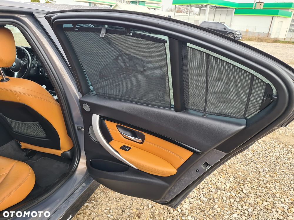 BMW Seria 3 - 31
