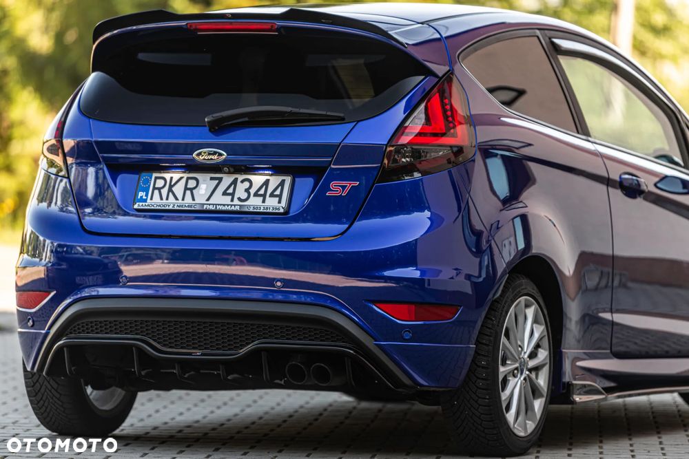 Ford Fiesta 1.6 EcoBoost ST - 10