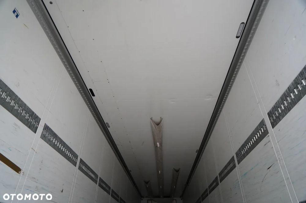 Schmitz Cargobull CHŁODNIA / THERMO KING SLXE 300  / KOSZ NA PALETY / SAF - 18