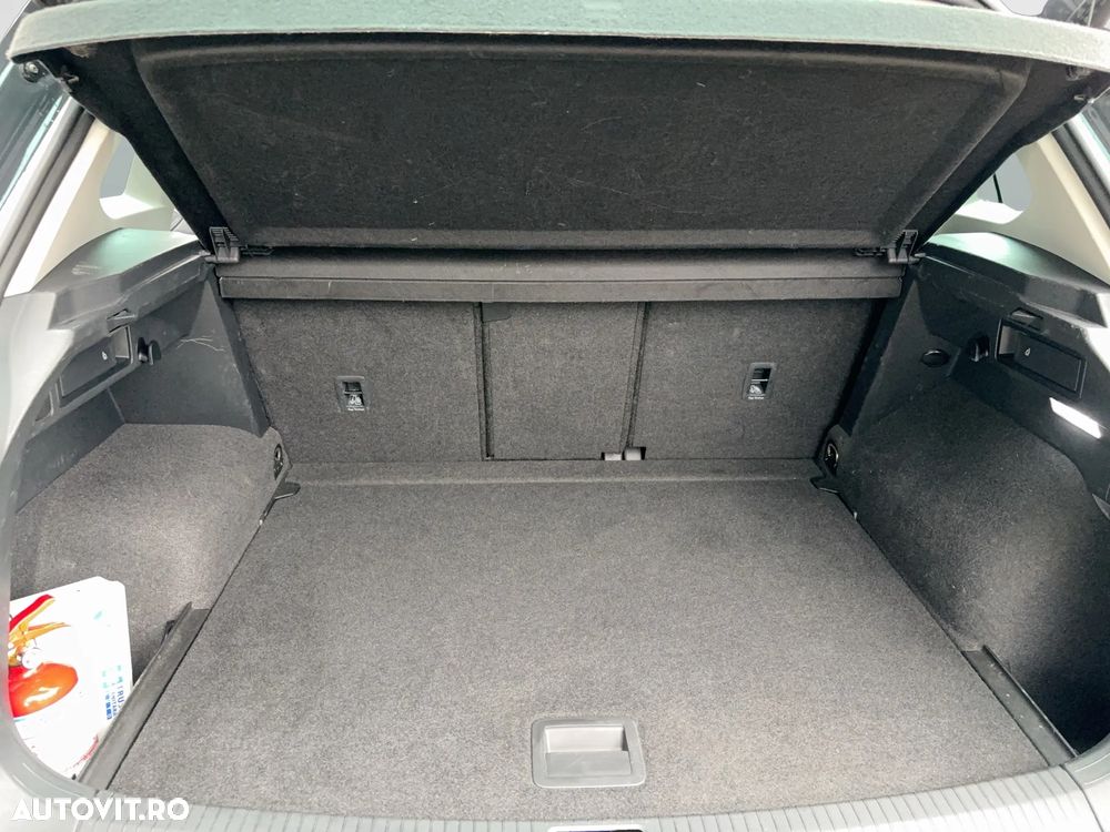 Volkswagen Tiguan 2.0 TDI SCR 4MOTION DSG Elegance - 18