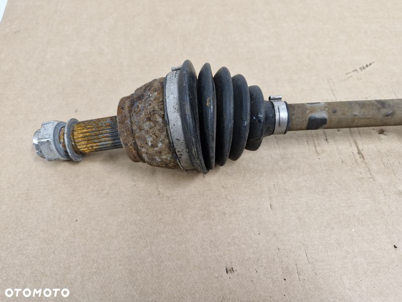 FIAT 500X 1.6 B E-TORQ PÓŁOŚ PRAWY PRZÓD PRAWA PRZEDNIA DŁUGA MANUAL - 2