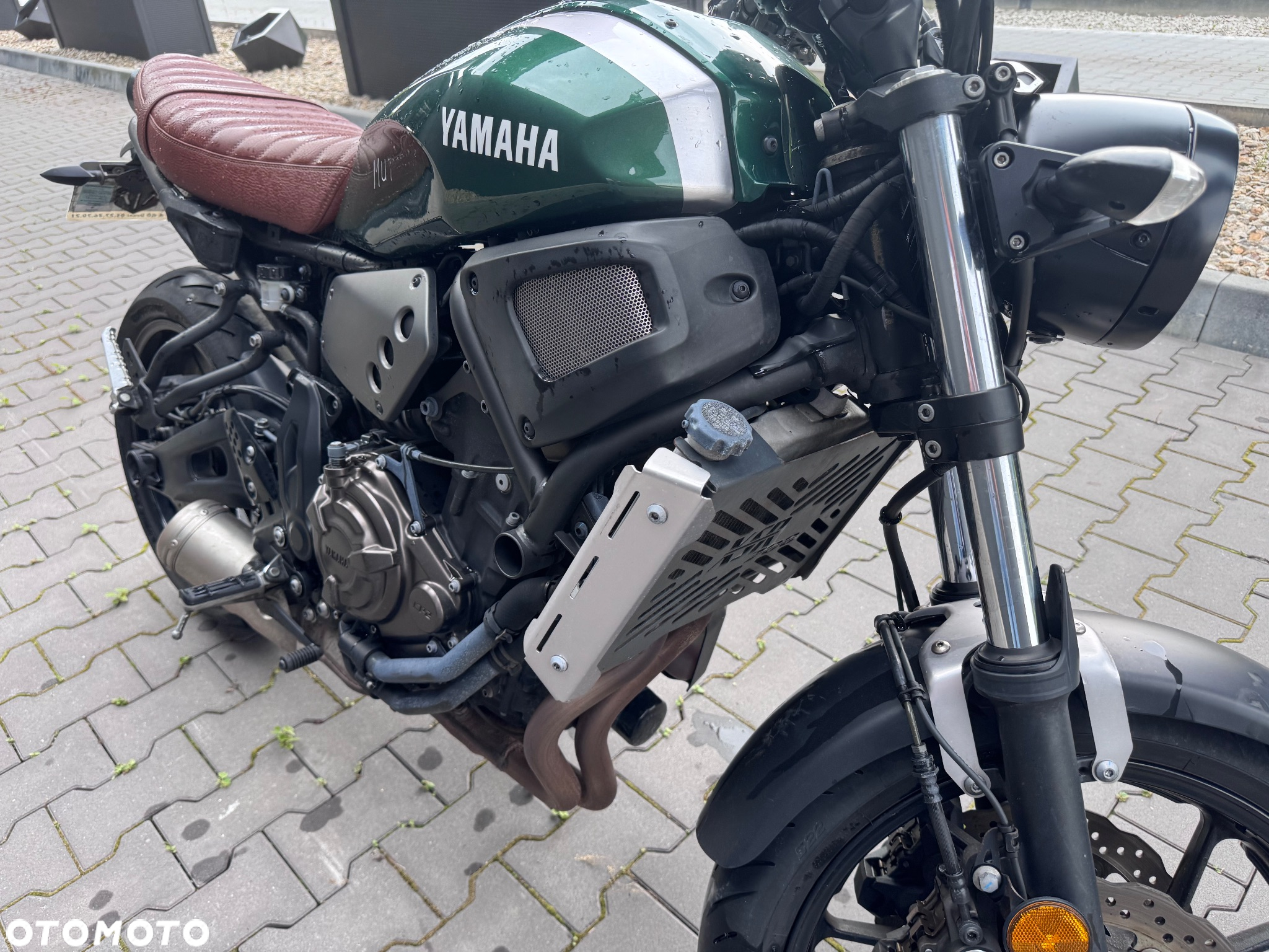 Yamaha XSR - 17