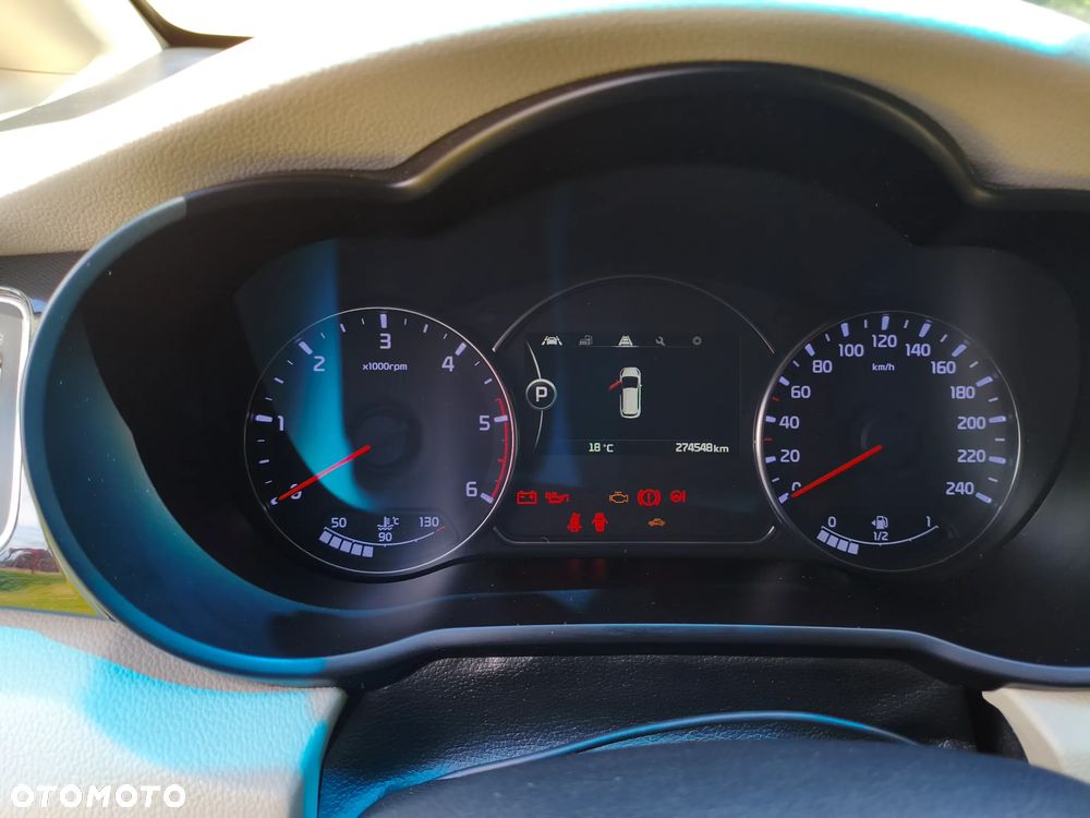Kia Carens 1.7 CRDi XL - 15