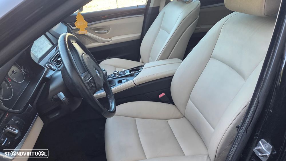BMW 520 d Luxury Line - 10