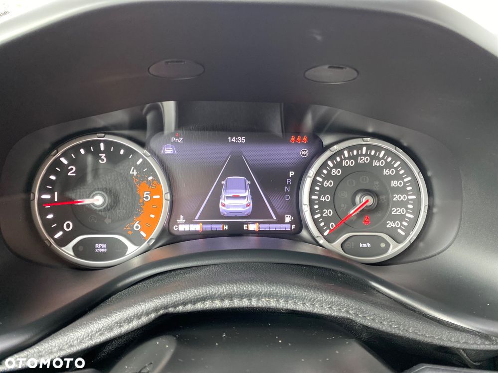 Jeep Renegade - 27