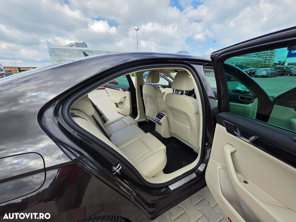 Skoda Superb 2.0 TSI DSG Laurin & Klement - 24