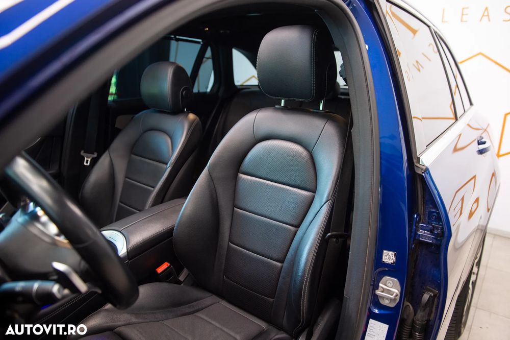 Mercedes-Benz GLC 300 d 4MATIC - 12