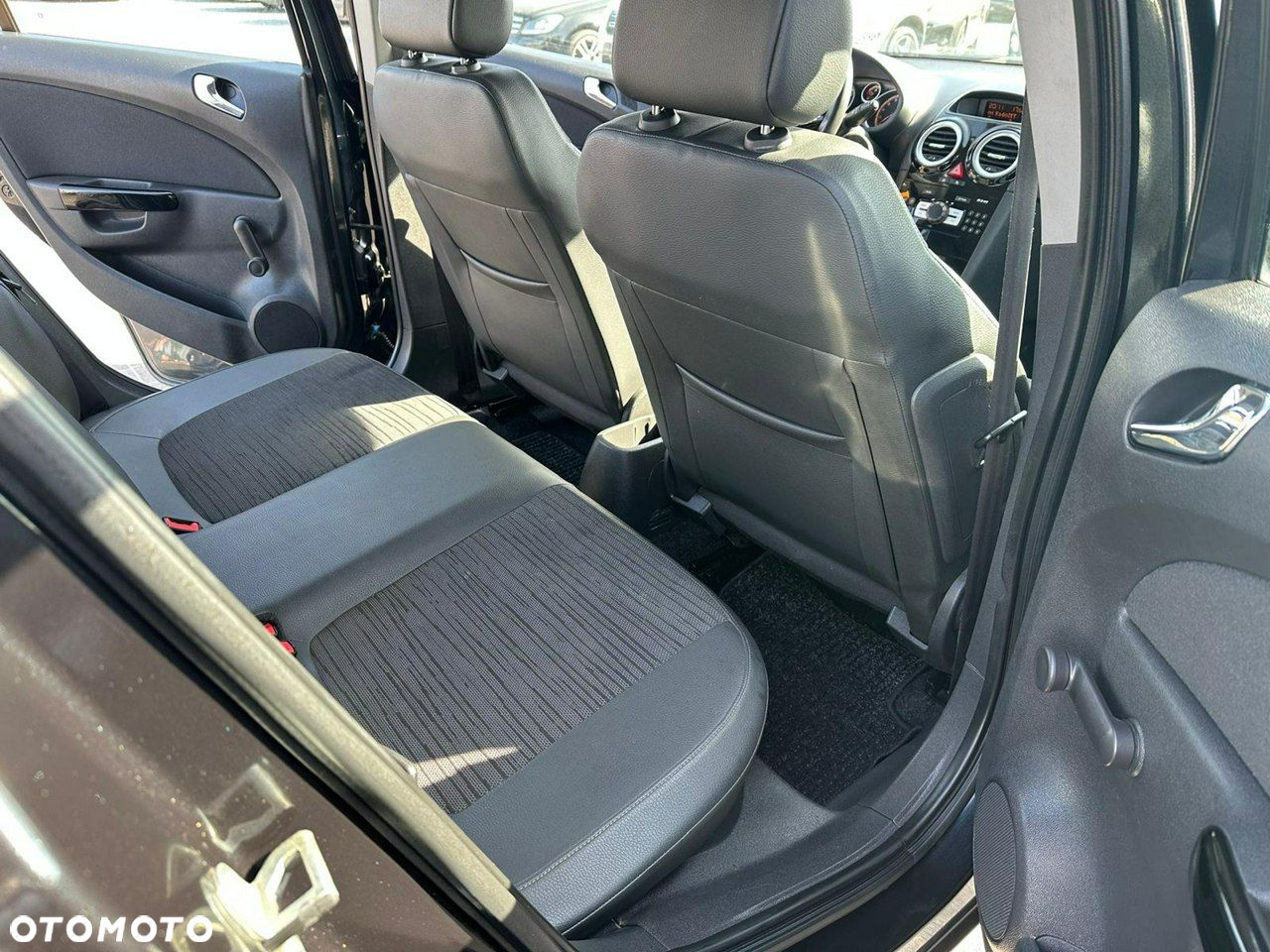 Opel Corsa - 7