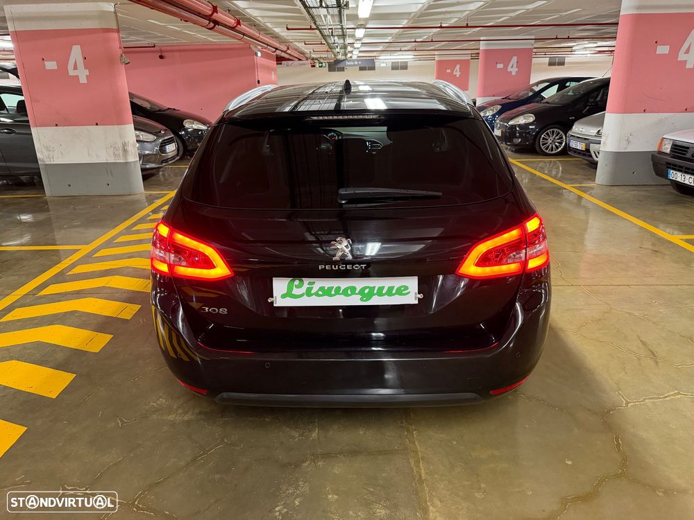 Peugeot 308 SW - 8