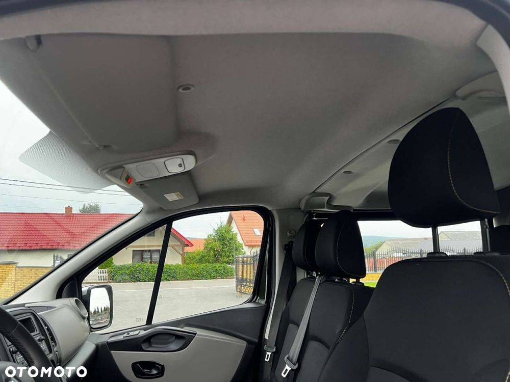 Renault Trafic Long  doka 6-osobowy - 30