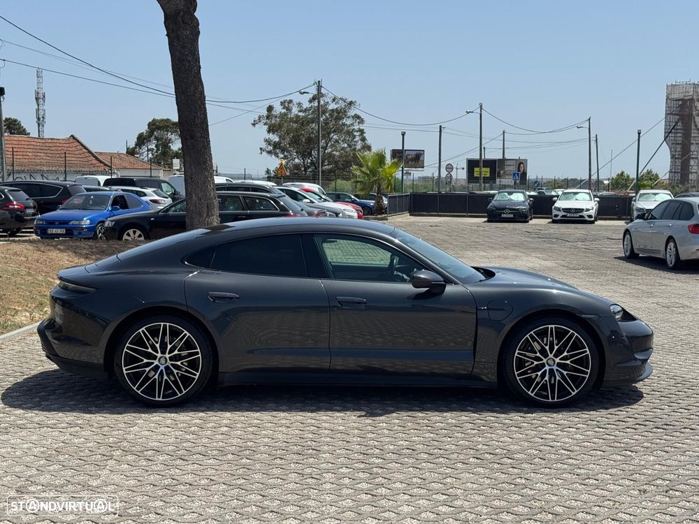 Porsche Taycan Bateria Performance Plus - 16