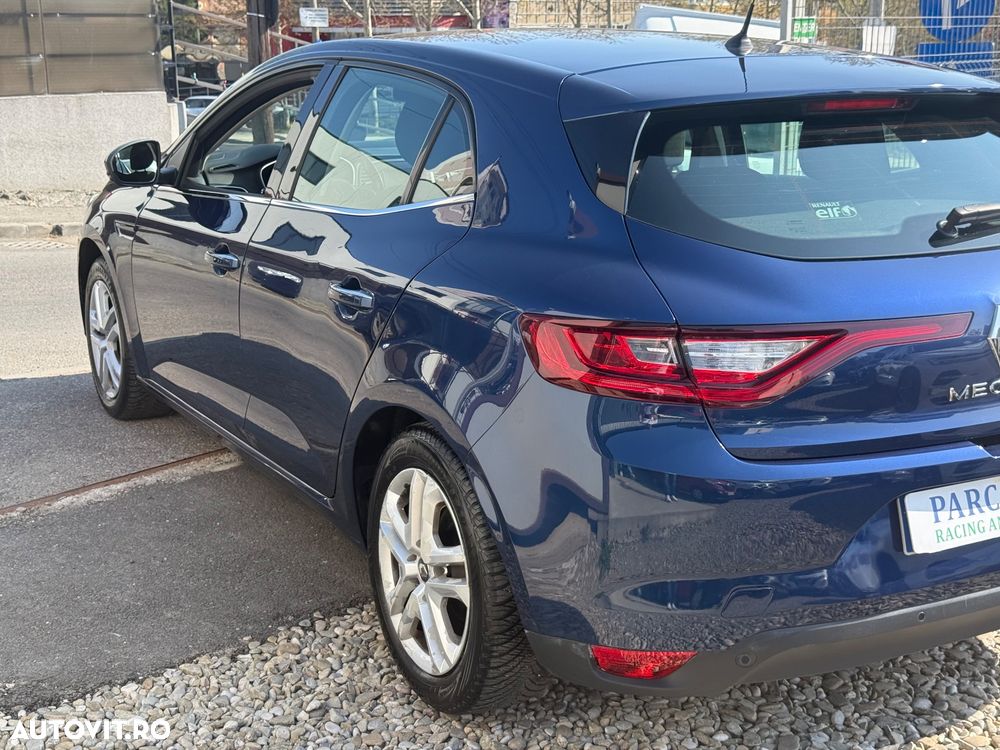 Renault Megane TCE GPF Life - 9