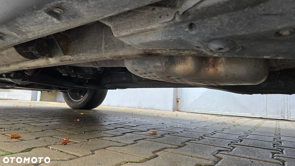 Land Rover Discovery TD V6 SE - 18