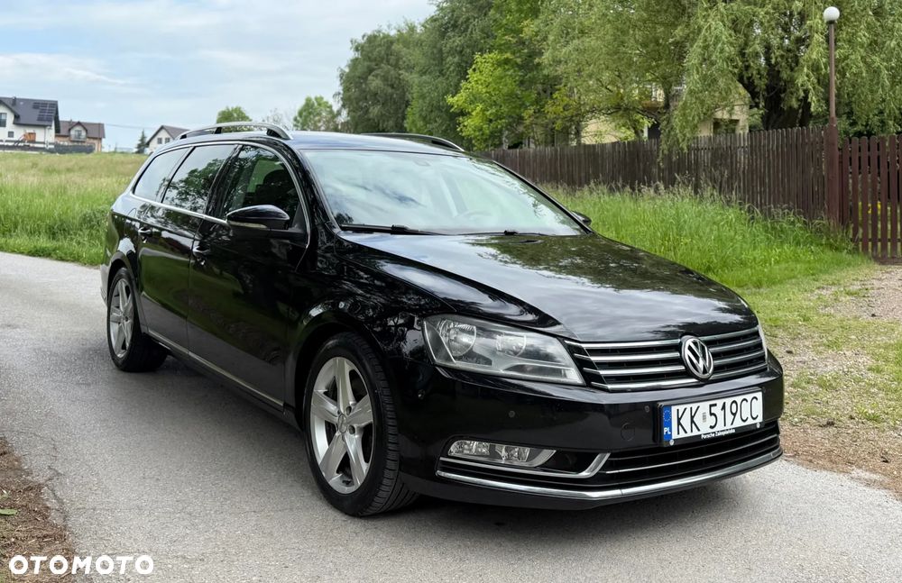 Volkswagen Passat Variant 2.0 Blue TDI SCR Highline - 4