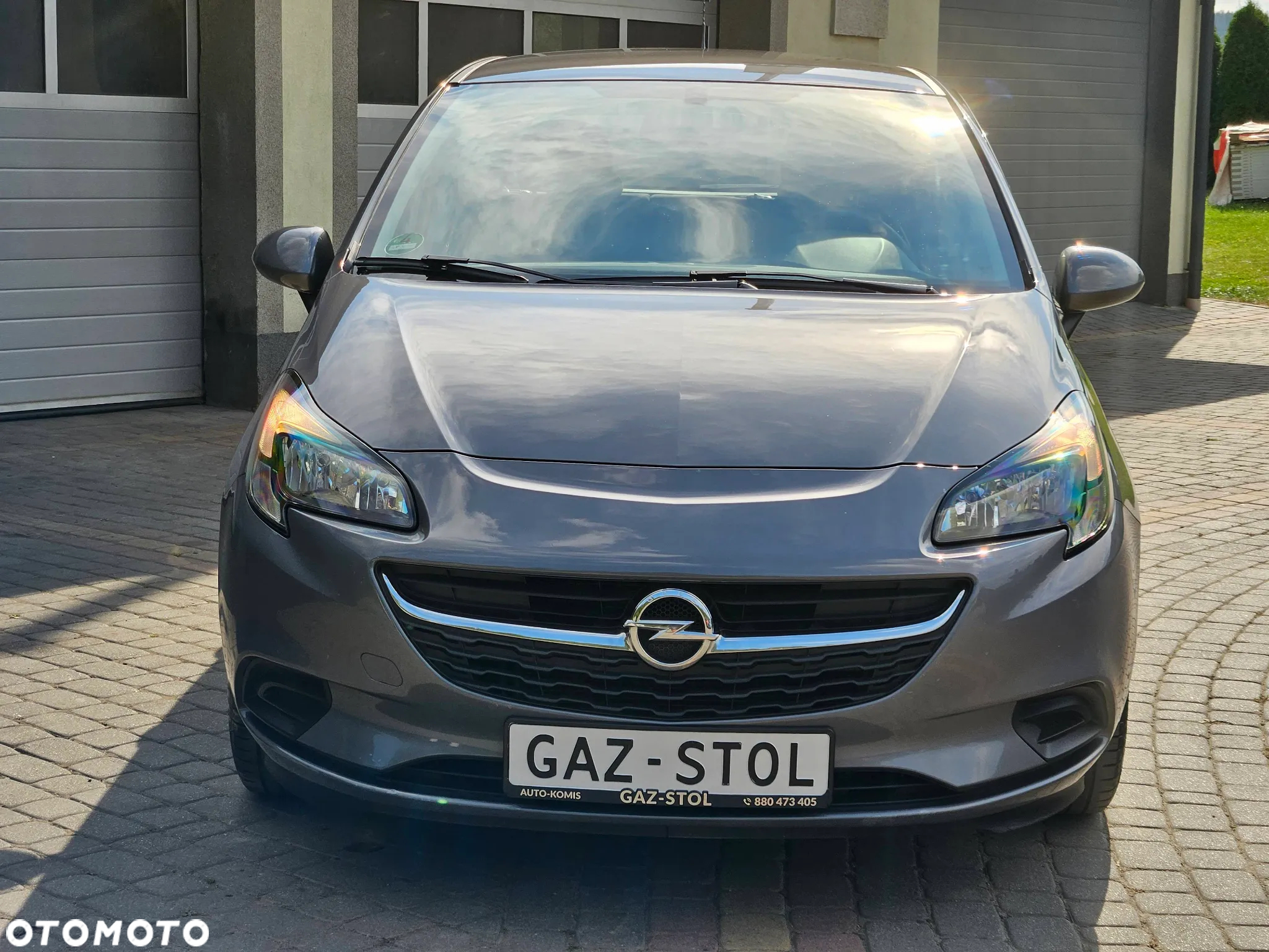 Opel Corsa 1.4 16V Cosmo - 4