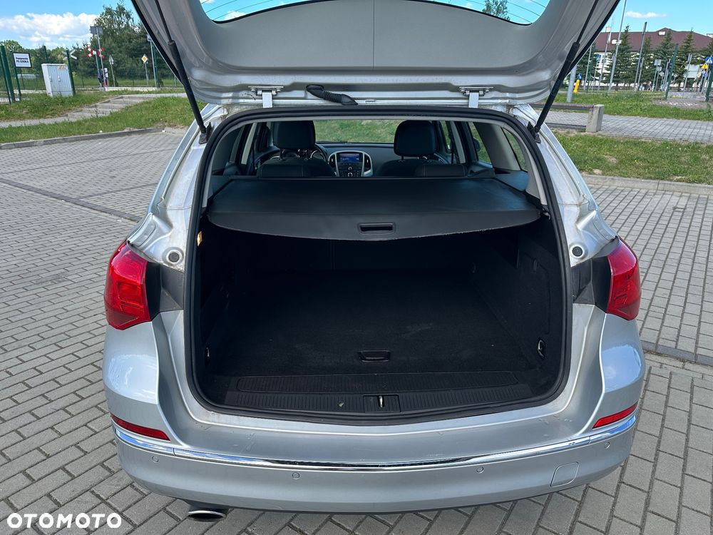 Opel Astra 2.0 CDTI Exklusiv - 4