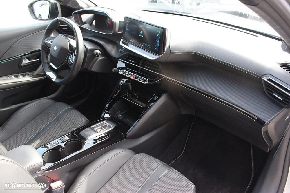 Peugeot e-208 50 kWh GT Line - 40