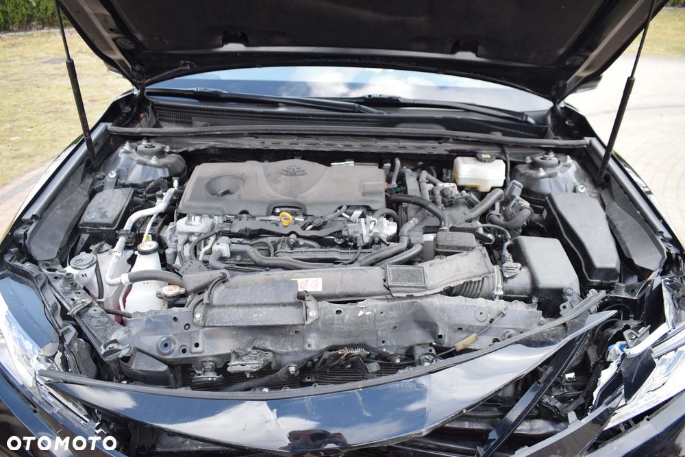 Toyota Camry 2.5 Hybrid Executive CVT - 11
