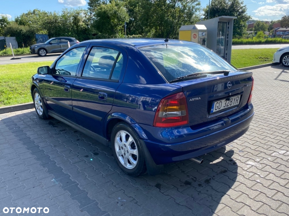 Opel Astra II 1.6 - 4