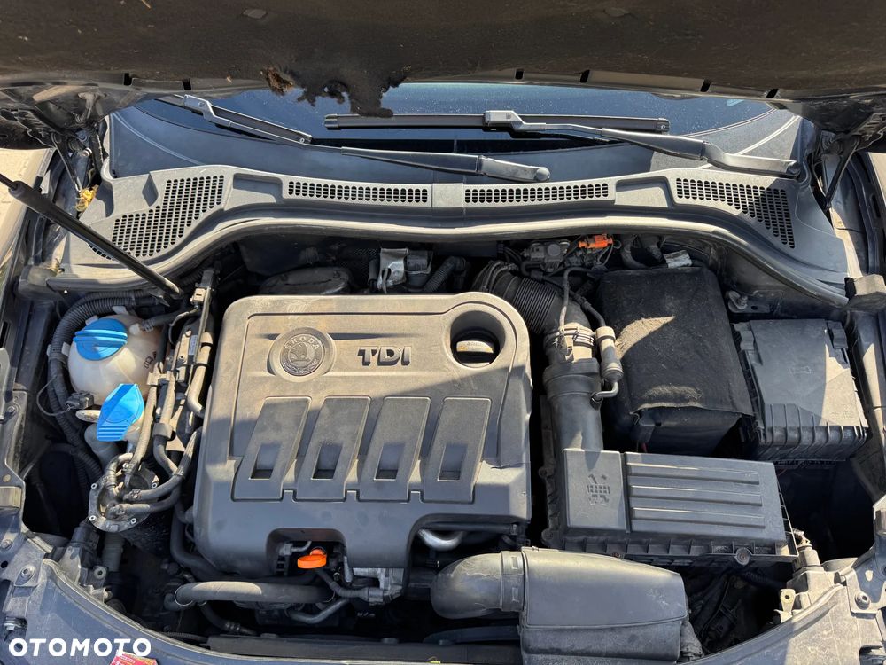 Skoda Superb 2.0 TDI PD Elegance - 18
