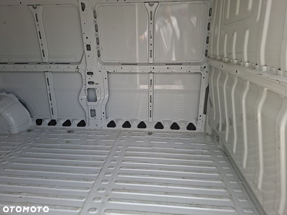 Opel Movano - 27