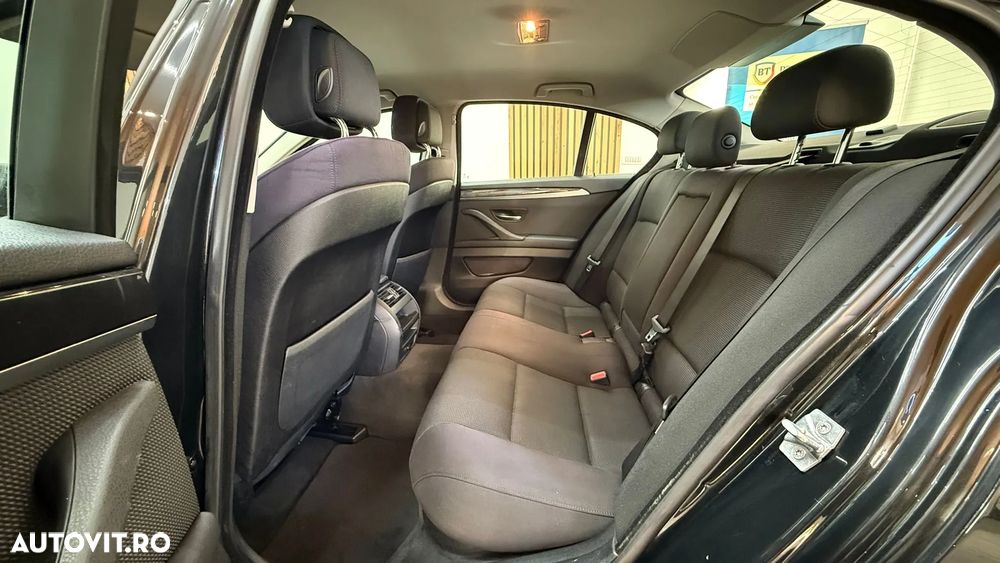 BMW Seria 5 520d - 9