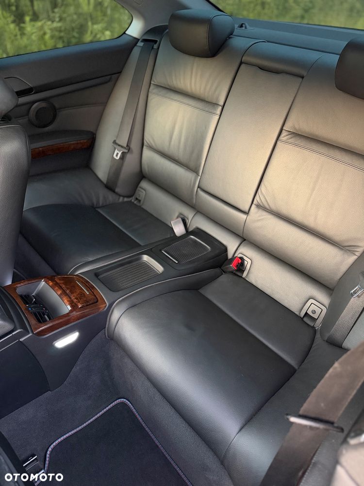 BMW Seria 3 320d - 19