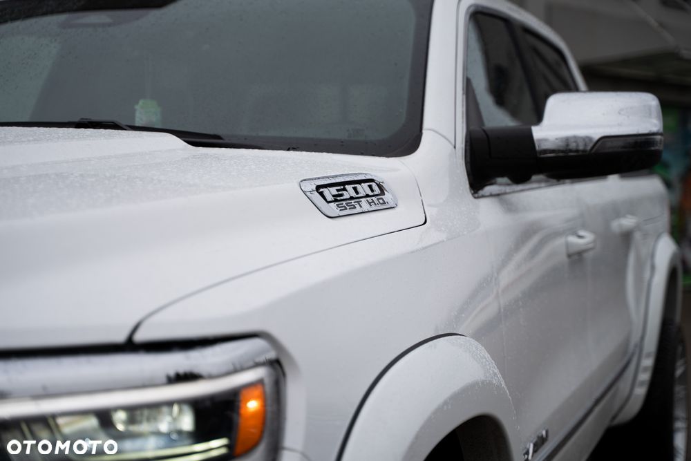 RAM 1500 5.7 Crew Cab Limited - 8