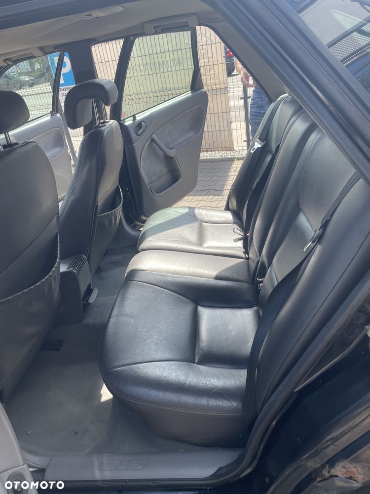 Saab 9-3 SE 2.2 TiD - 6