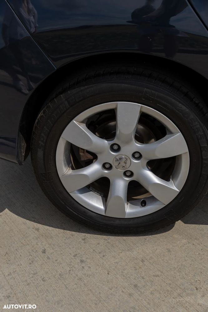 Peugeot 308 HDi FAP 92 Access - 14