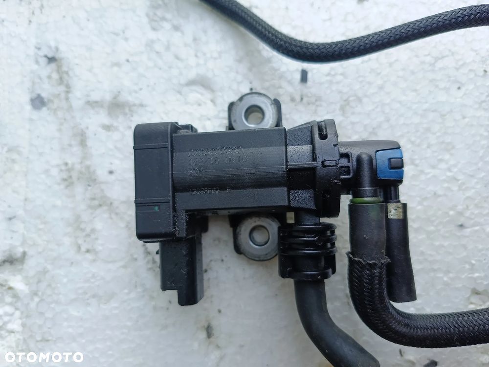 Zawór zaworek podciśnienia Citroen Jumper 2.0 HDI AdBlue Euro 6 9808206880 - 1