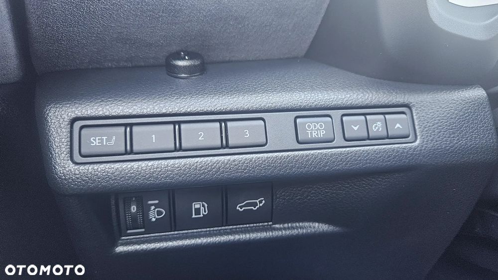 Lexus LBX 1.5 Hybrid Cool - 12