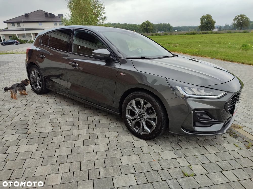 Ford Focus 1.0 EcoBoost Hybrid ST-LINE - 26