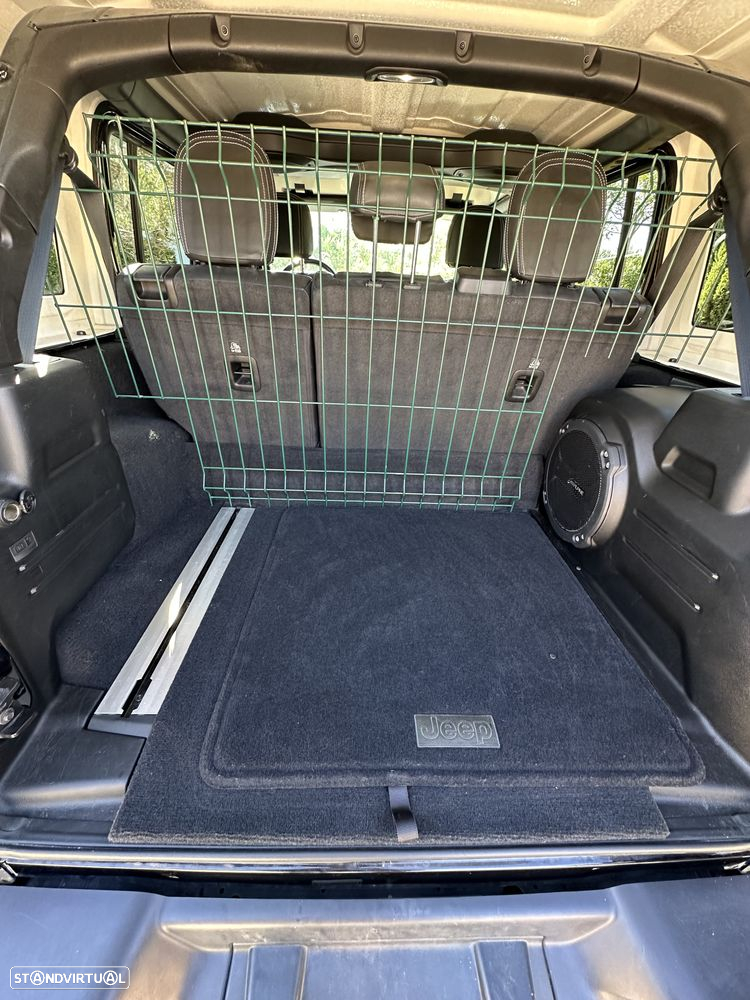 Jeep Wrangler Unlimited 2.0 TG 4xe Sahara - 38