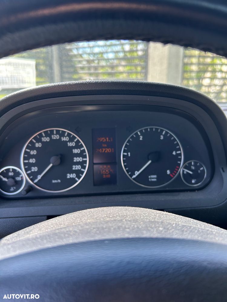 Mercedes-Benz A 180 - 8