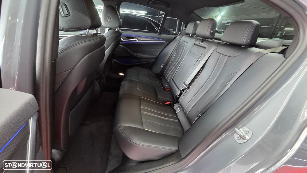 BMW 520 d Aut. M Sport Edition - 14