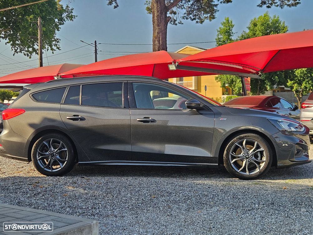 Ford Focus SW 1.0 EcoBoost ST-Line - 4