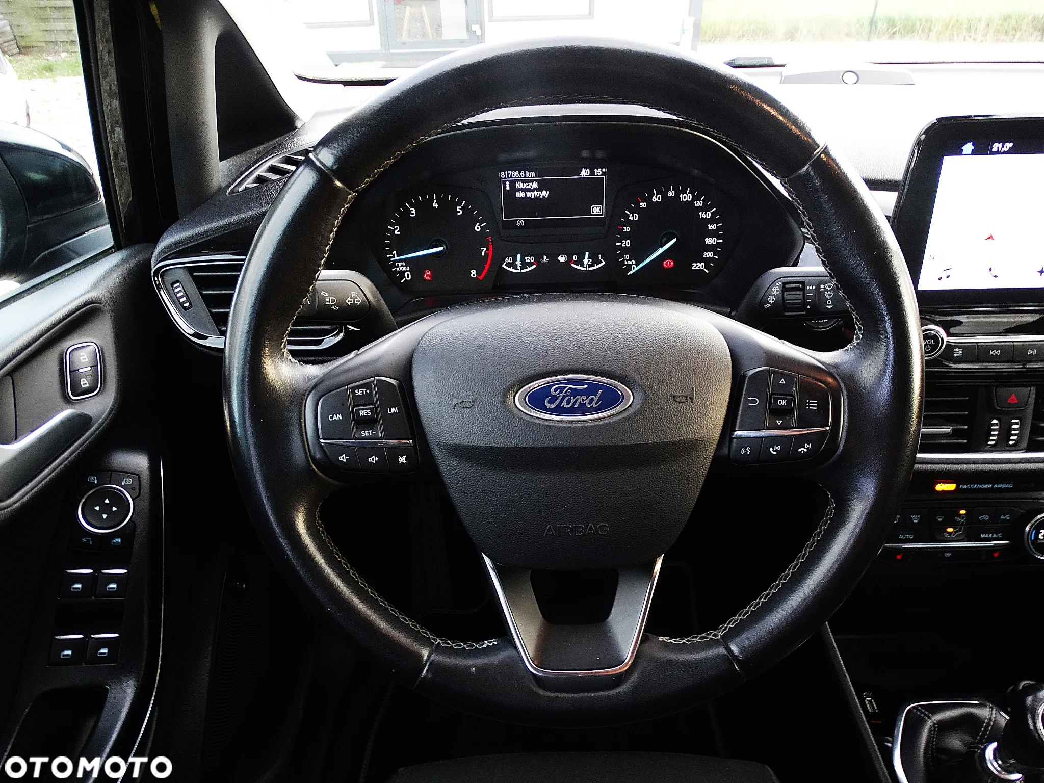 Ford Fiesta 1.0 EcoBoost Start-Stop Titanium - 19