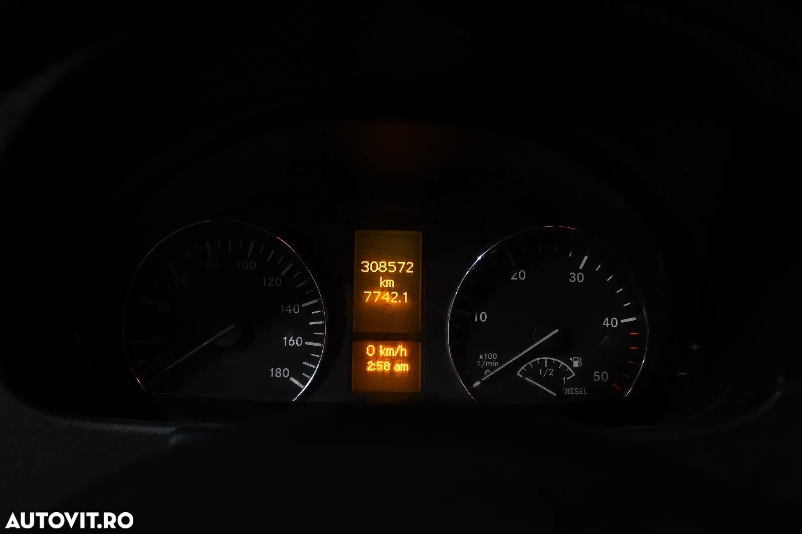 Mercedes-Benz sprinter - 11
