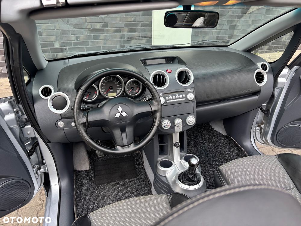 Mitsubishi Colt 1.5 Invite - 5